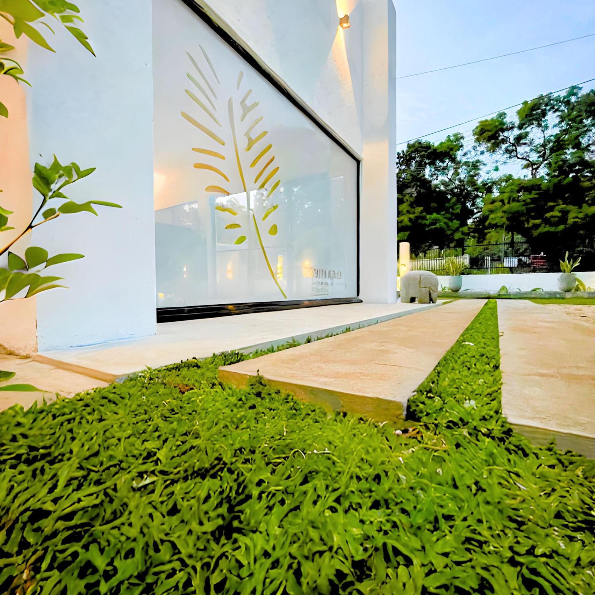 The Ivy Lake Anuradhapura Exterior foto